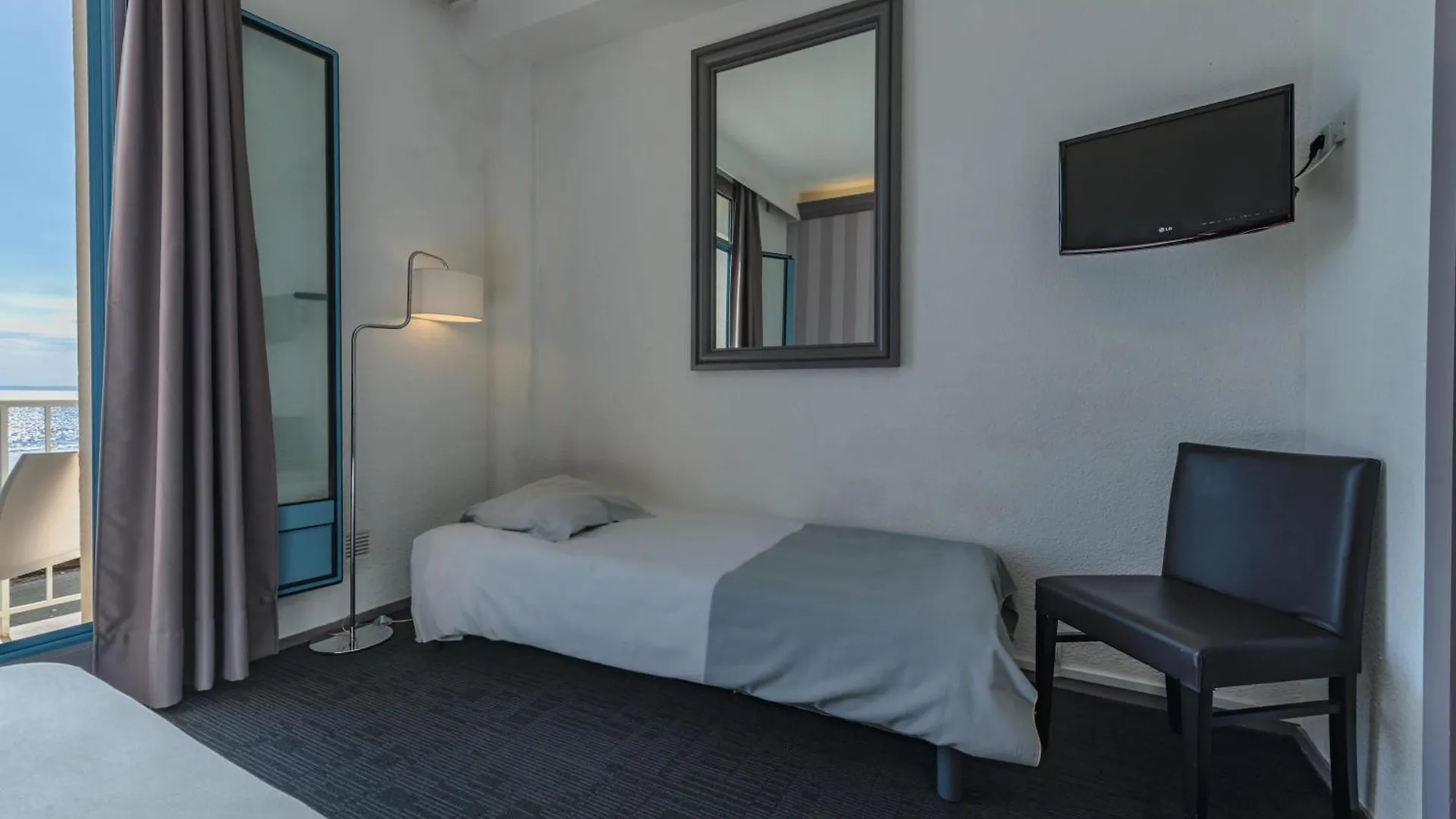 ***  Hotel Morgat Le Grand Hotel De La Mer Crozon France