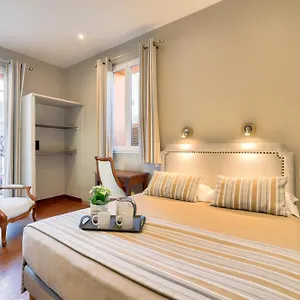 ** Hotel Lepante Frankreich